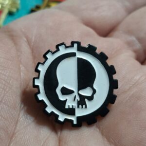 PIN WH40K02