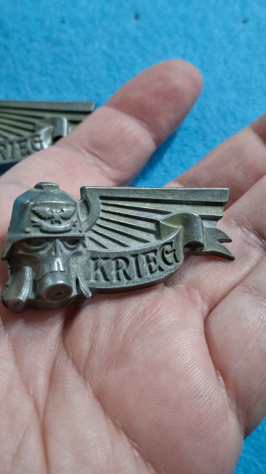 PIN WH40K17